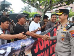 Ratusan Sopir Truk ngadu ke DPRD Tabalong, Tuntut Ketersediaan Solar Bersubsidi