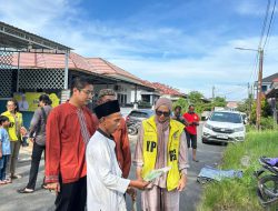 Idul Adha 1447 Hijriah KPPG, Kosgoro dan MKGR Banjarmasin Bagikan 270 Bungkus Daging Kurban untuk Anggota dan Warga