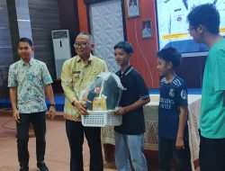 Beasiswa dan Bantuan Perlengkapan Sekolah kepada Tiga Anak Korban Kebakaran