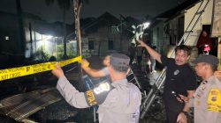 Diduga Korsleting Listrik, Dua Rumah Milik Lansia Habis Terbakar