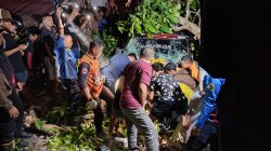 Mobil Pikap Hantam Warkop di Barabai, 3 Tewas