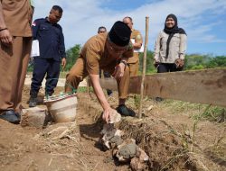 Pemkab Balangan Dukung Pembangunan Langgar At-Taqwa di Desa Mamigang