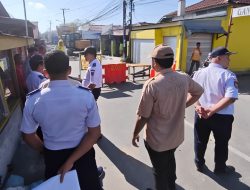 Jalan Sungai Lulut Amblas, Dishub Kalsel Berlakukan Rekayasa Lalu Lintas Selama Perbaikan