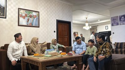 Berasa Pulang Kerumah Sendiri, Menko Polkam Djamari Chaniago Kenang 17 Tahun Bersama Keluarga H Abdussamad Sulaiman HB