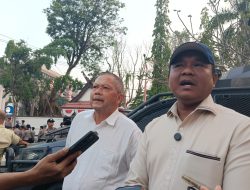 DPRD Kalsel Tantang Mahasiswa Sama-sama Turun Padamkan Karhutla
