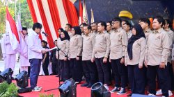 Ketua FPTI Provinsi Kalimantan Selatan Hasnuryadi Sulaiman saat melantik pengurus FPTI Kota Banjarmasin masa Bakti 2026-2030.