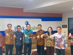 Bank Kalsel dan Bank Victoria Perkuat Kerja Sama Pengembangan Bisnis