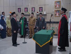 Usai Mengambil Sumpah Jabatan dan Melantik Sekretaris, Ketua PN Paringin Harapkan Inovasi Baru