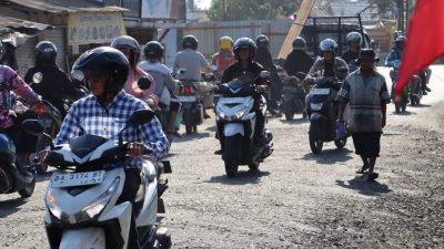 Jalan Veteran Sungai Lulut Kembali Dibuka, Pengedara Diminta Patuhi Batas Muatan