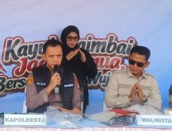 Penuhi Hak Penyandang Disabilitas, Polresta Banjarmasin Hadirkan Juru Bahasa Isyarat dalam Konferensi Pers