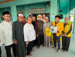 Sambut HUT RI ke-81, Golkar Kalsel Salurkan Bantuan untuk 81 Masjid se Kalimantan Selatan