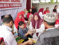 Gerindra Kalsel Bagikan 400 Paket Beras, Pilih Peduli Warga di Tengah Kabut Asap Karhutla