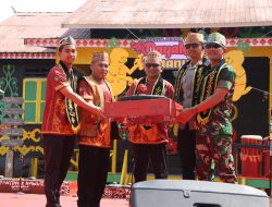 Bupati Tabalong Buka Festival Budaya Adat Dayak Maanyan Warukin