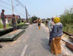 Pasca Ambruk, Jembatan Darurat Mantuil Ditarget Rampung dalam Dua Hari