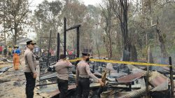 Dua Rumah di Desa Warukin Terbakar, Kerugian Ditaksir Rp53 Juta