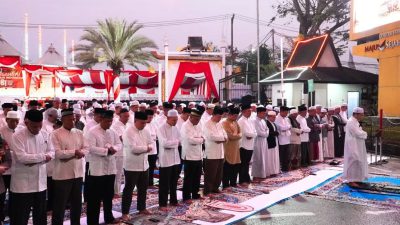 Pelaksanaan Sholat Hajat dan doa bersama jelang Harjad ke-500 Kota Banjarmasin