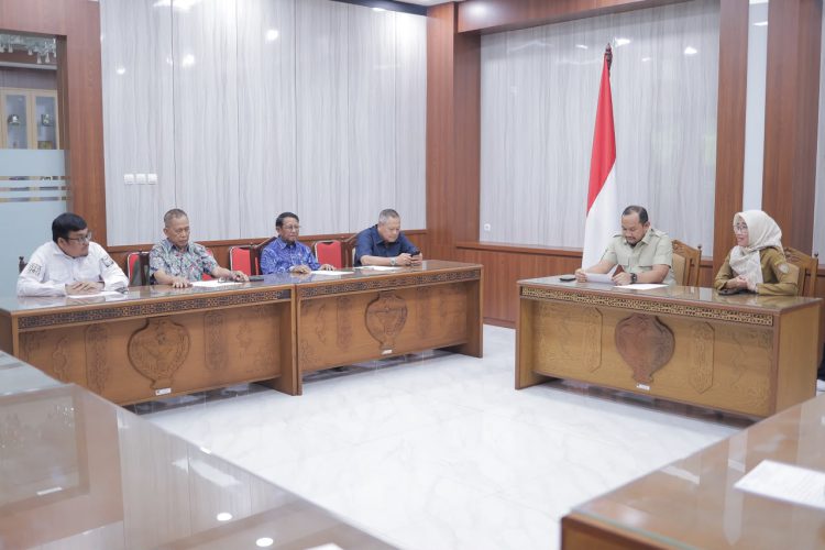 Komisi IV DPRD kalsel saat lakukan kunjungan ke Kalteng