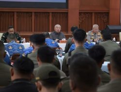 Karhutla Kalsel Belum Usai, Gubernur Muhidin Bagi Tugas Pemadaman Bara Api Lahan Gambut
