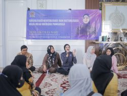 Via Sentil Warga yang Sibuk di Media Sosial