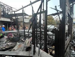 Kebakaran di Jalan Bali Hanguskan Tiga Rumah, Dua Relawan Tersengat Listrik