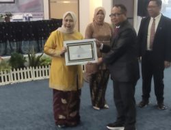 Pelepasan Program Pascasarjana ULM, Acil Odah Jadi Salah Satu Lulusan Terbaik