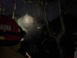 Rumah Kosong di Komplek DPR Banjarmasin Hangus Terbakar di Tengah Malam