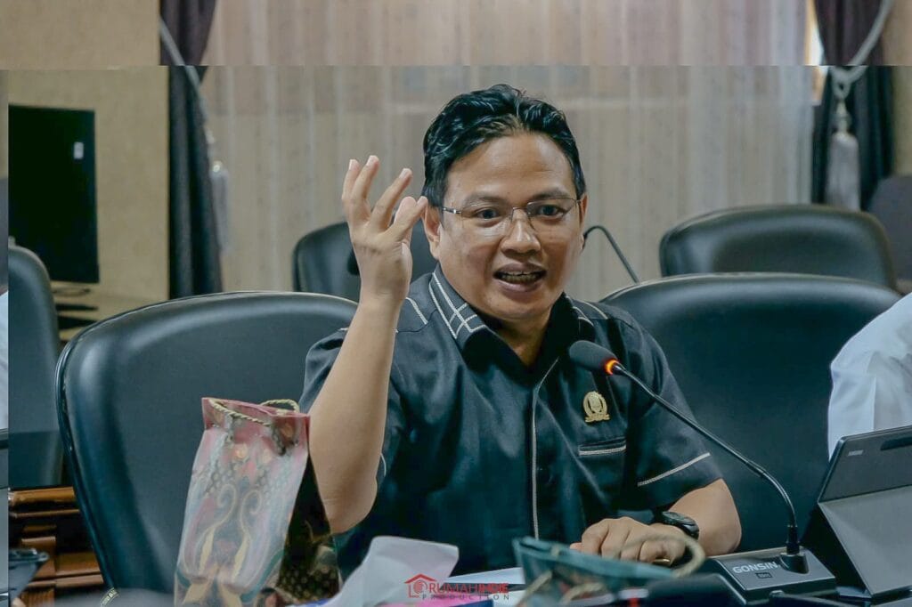 Anggota DPRD Kalsel Firman Yusi